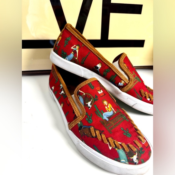 Reba Shoes - Reba by Justin Slip-On Canvas Shoes with Western Print - Sz 10